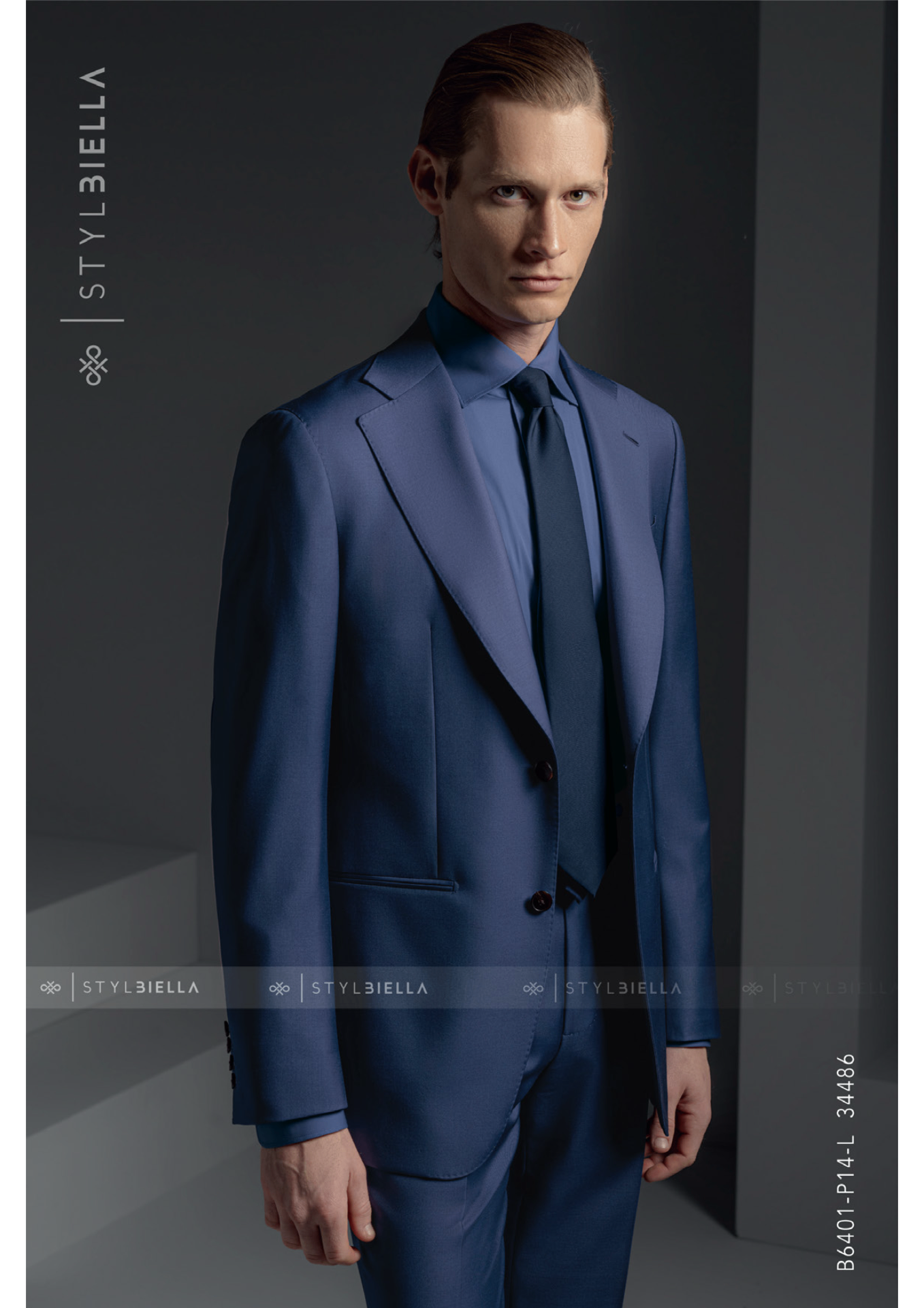 Stylbiella Blue silk-touch suit